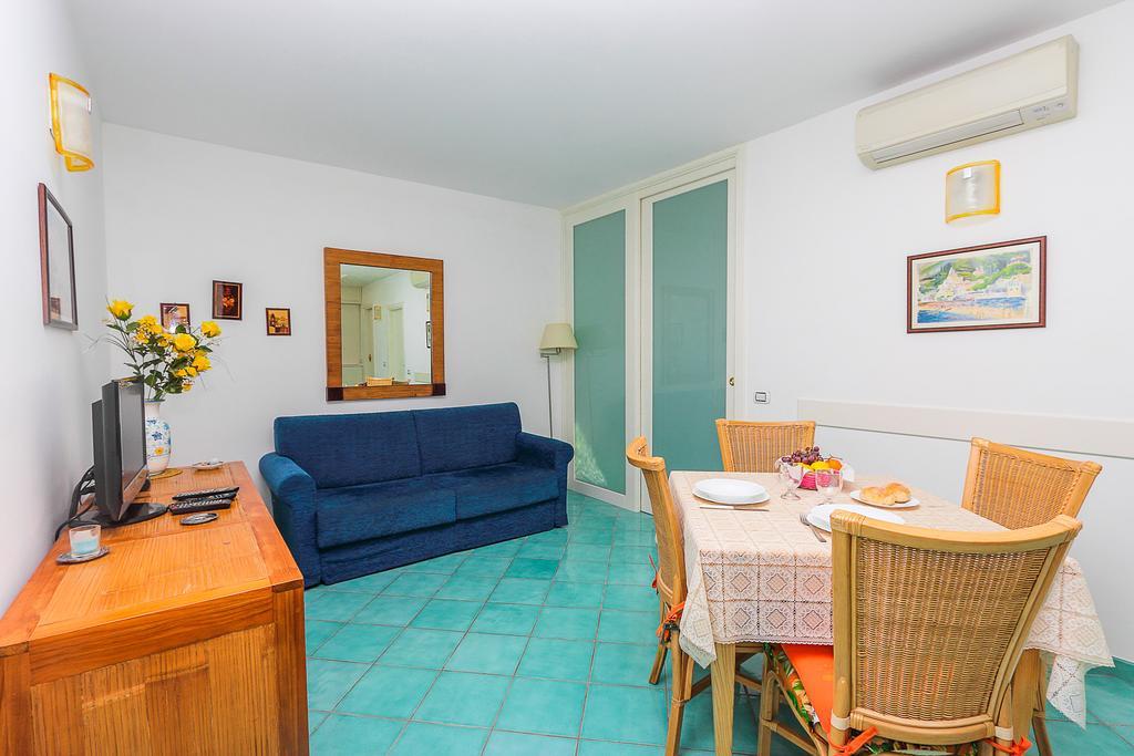 Dogi A Apartment Amalfi Ruang foto
